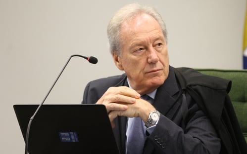Lewandowski manda Saúde garantir vacinas para 2ª dose em São Paulo