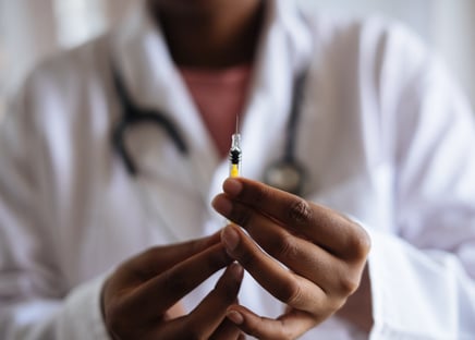 Covaxin tem 81% de eficácia, diz indiana Bharat Biotech