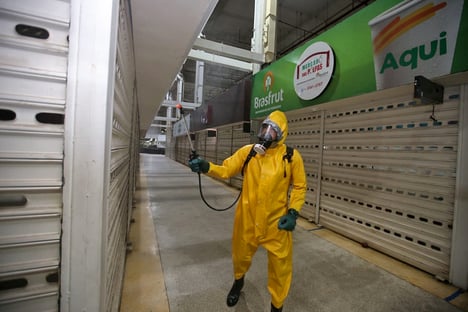 Covid: Brasil registra 1.118 mortes em 24 horas, diz consórcio