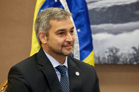 Paraguaios vão às ruas contra governo incompetente na pandemia