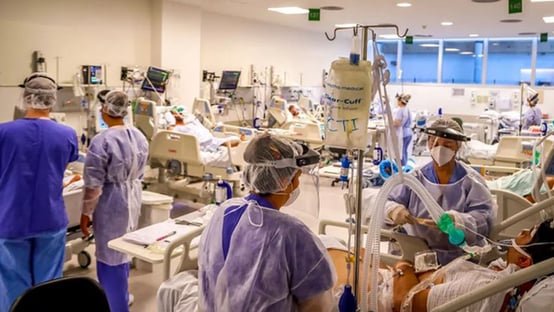 Pela primeira vez, maioria das mortes por Covid é de menores de 60 anos