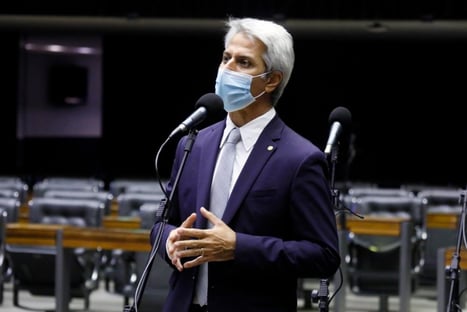 Oposição diz que tentará derrubar vetos de Bolsonaro sobre LSN