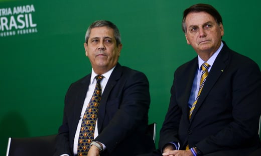 Braga Netto vai anunciar novos comandantes