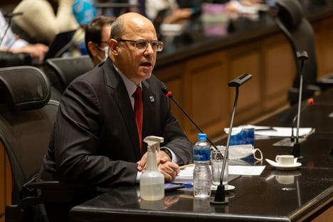 Witzel não precisa comparecer à CPI, decide Nunes Marques