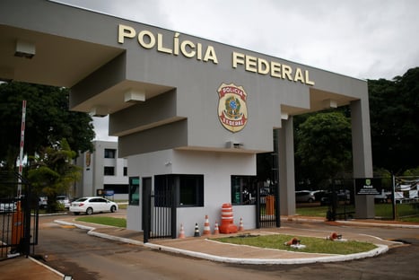 Ajudante de ordens de Bolsonaro presta depoimento à PF sobre vazamento de inquérito do TSE