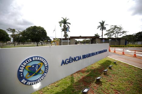 Caso Salles: agente da Abin tentou impedir investigação, diz PF