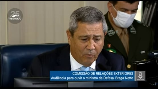 Braga Netto diz que não há leitos de UTI vagos em hospitais militares