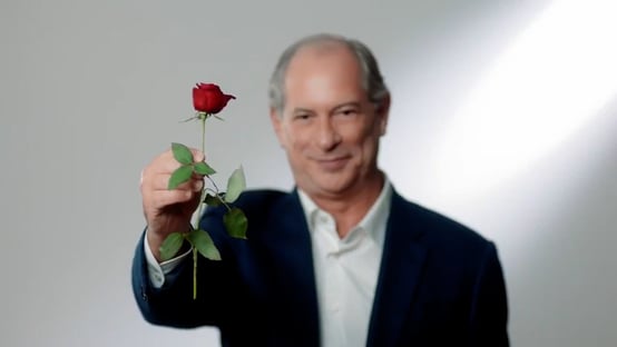 Ciro Gomes divulga primeiro vídeo elaborado por João Santana no PDT
