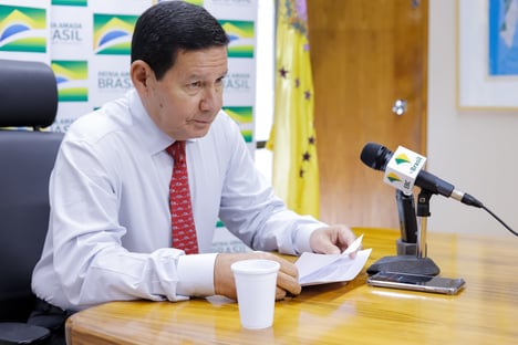 Mourão diz que Fiesp e Febraban “são pilares da civilização”