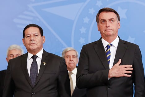 Bolsonaro diz que Mourão “não tem atrapalhado em absolutamente nada”