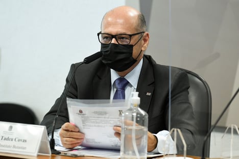 Saúde sabia que só o Butantan podia vender Coronavac, diz Dimas Covas