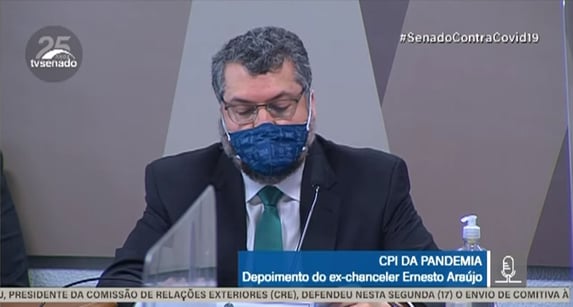 “Não houve alinhamento com os Estados Unidos, houve aproximação”, diz Ernesto