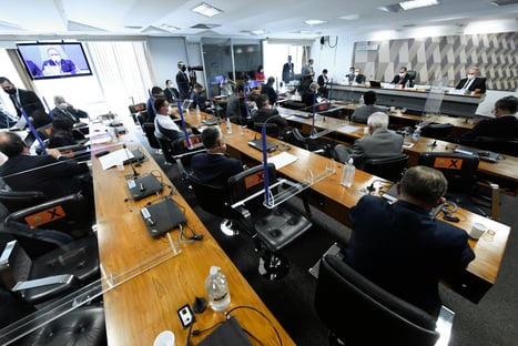CPI pretende quebrar sigilos bancário e fiscal de Carlos Wizard e de representante da Covaxin