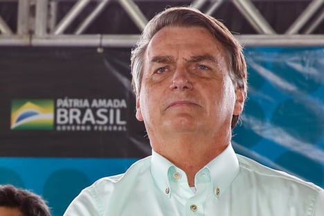 Bolsonaro ataca Eduardo Leite: “Aqui é terra de cabra macho”