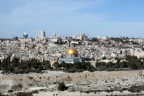Ataque em Jerusalém deixa um morto e quatro feridos