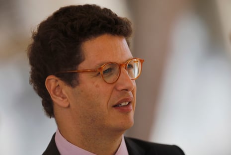 Salles: “Ter Lula como adversário ajuda bastante Bolsonaro”