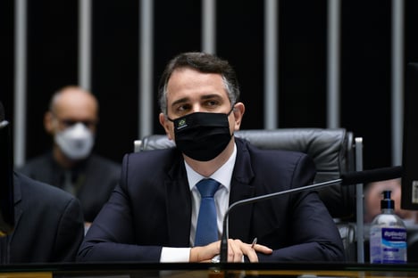 Pacheco pauta privatização da Eletrobras