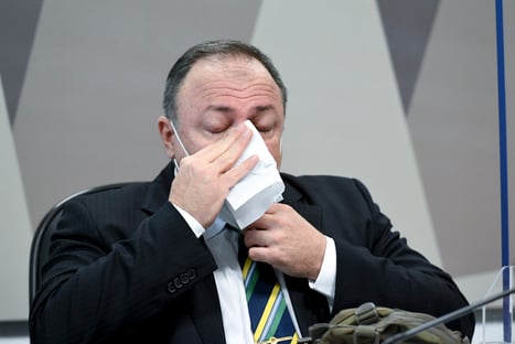 “Questionamos muitas vezes por que o Pazuello não nominou os que queriam pixuleco”