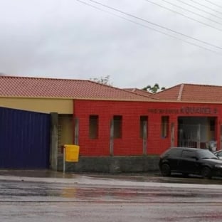 Após receber alta, jovem que atacou creche em SC é levado para presídio