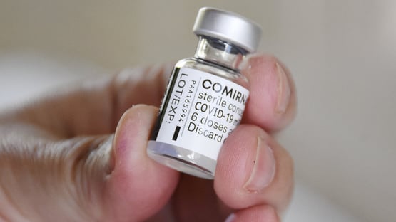 Estudo em Israel mostra efetividade de 88% da vacina da Pfizer contra hospitalizações