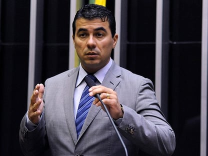 PF pergunta à Rosa Weber se pode investigar Luis Miranda por denunciação caluniosa