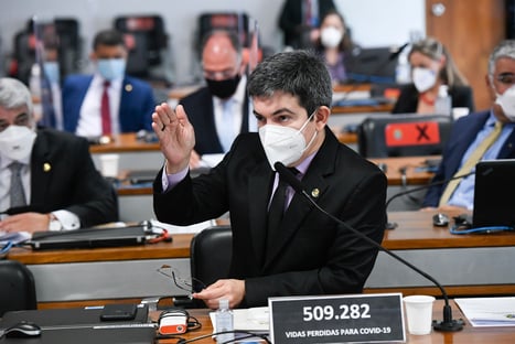 O diálogo do pixulé