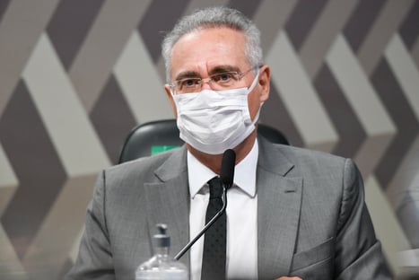 Renan pede compartilhamento de informações e da equipe técnica da CPMI das Fake News