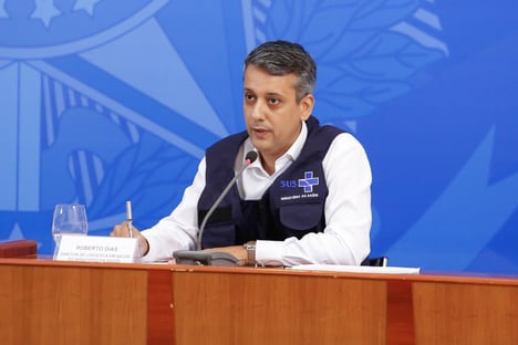 Quem é Roberto Ferreira Dias?