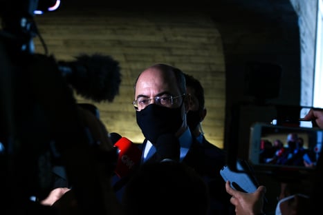Witzel associa desvios na saúde a milicianos e diz: “Corro risco de vida”