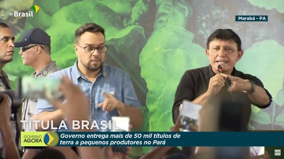 Em evento presidencial, Éder Mauro convida multidão a pedir prisão de Helder Barbalho