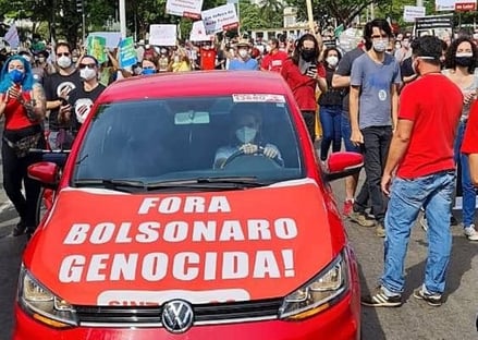 PM que prendeu professor por Bolsonaro genocida é afastado da corporação