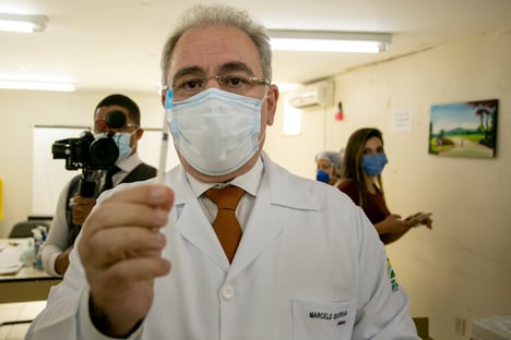 Governo incorpora vacinas da Pfizer e AstraZeneca ao SUS