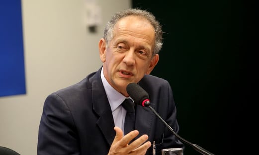 Coronel Nunes demite secretário-geral da CBF, Walter Feldman