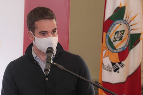“Este Brasil precisa de novo de um PSDB protagonista”, diz Eduardo Leite