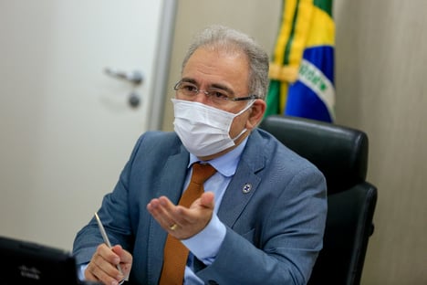 Após Rio acusar Saúde de estocar, Queiroga anuncia distribuição de 10 milhões de vacinas