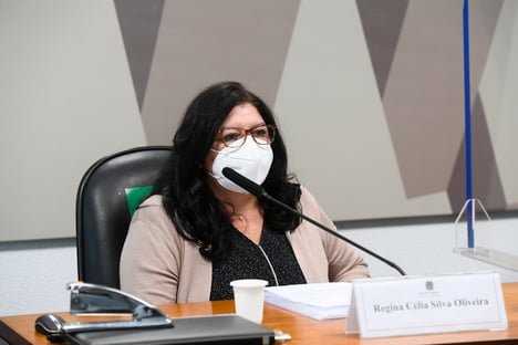 “Descobrimos uma fiscal que acha normal não fiscalizar nada”, diz Alessandro Vieira