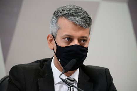 O novo foco da CPI
