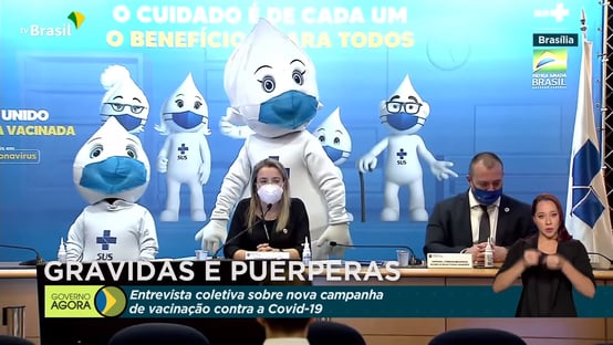 Queiroga muda orientação e sugere 2ª dose de Pfizer ou Coronavac para grávidas
