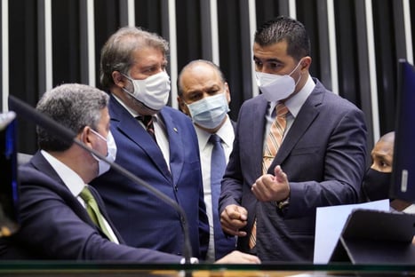 Representações contra Ricardo Barros e Luis Miranda no Conselho de Ética ganham relatores