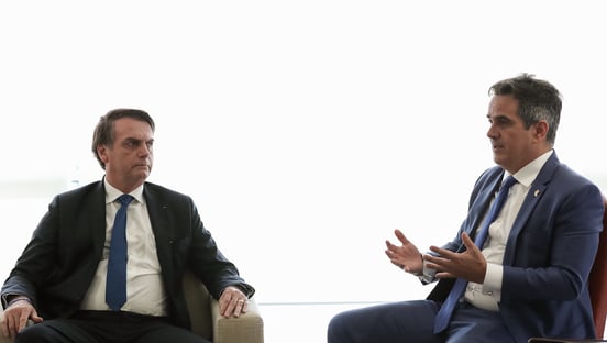 Ciro Nogueira na Casa Civil é a “pá de cal” no governo Bolsonaro, diz Vinicius Poit