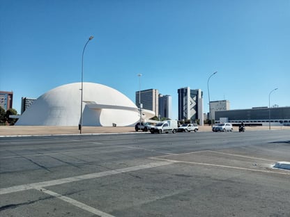 PM pede para MBL desligar som de carro que tocava: “Se gritar pega Centrão…”