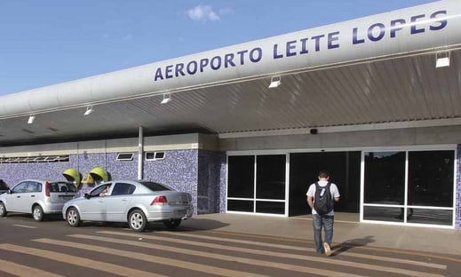 Governo de SP arrecada R$ 22,3 milhões em leilão de 22 aeroportos