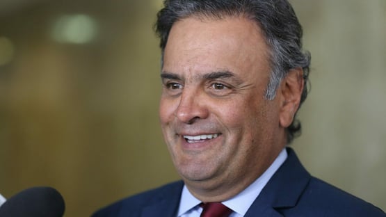 Aécio Neves defende candidatura própria do PSDB