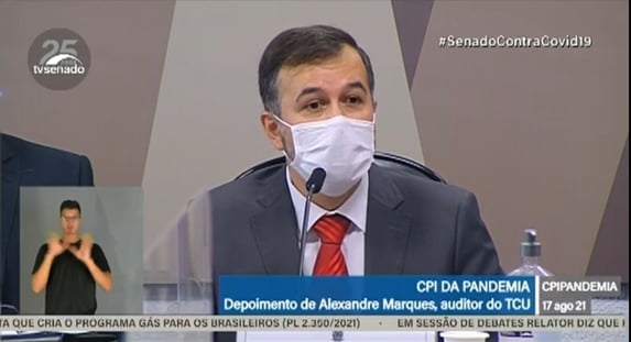 Auditor diz que elaborou relatório sem menção ao Tribunal de Contas da União