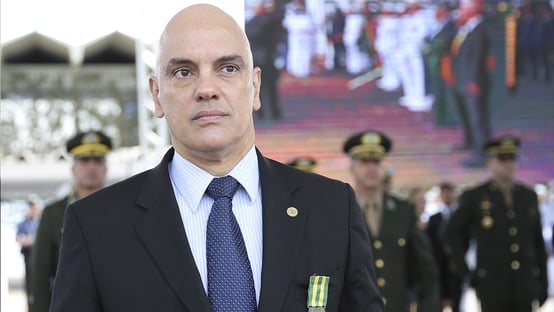 Após reunião, Alexandre de Moraes libera inquérito das fake news para CPI da Covid