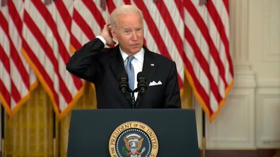 Resumo da fala de Biden: ele dá uma banana para o Afeganistão