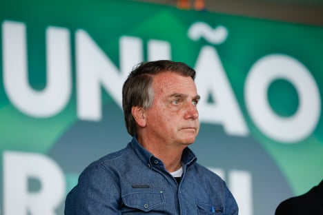 Bolsonaro faz ultimato a Barroso e Moraes: “Curvem-se à Constituição; vocês estão no caminho errado”