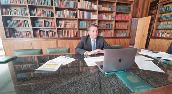 “Ele vai se sair bem lá”, diz Bolsonaro, sobre depoimento de Barros