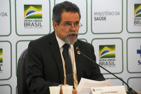Demitido da Saúde, Elcio Franco segue recebendo jetons
