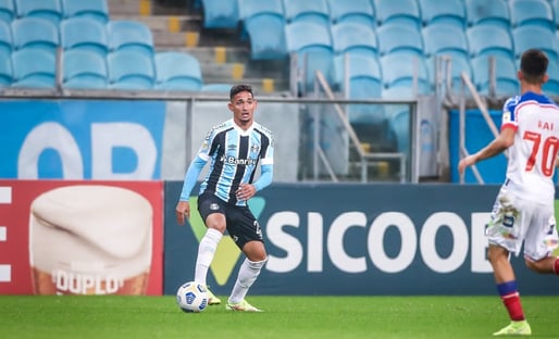 Governo do RS veta retorno do público para jogo entre Grêmio e Flamengo